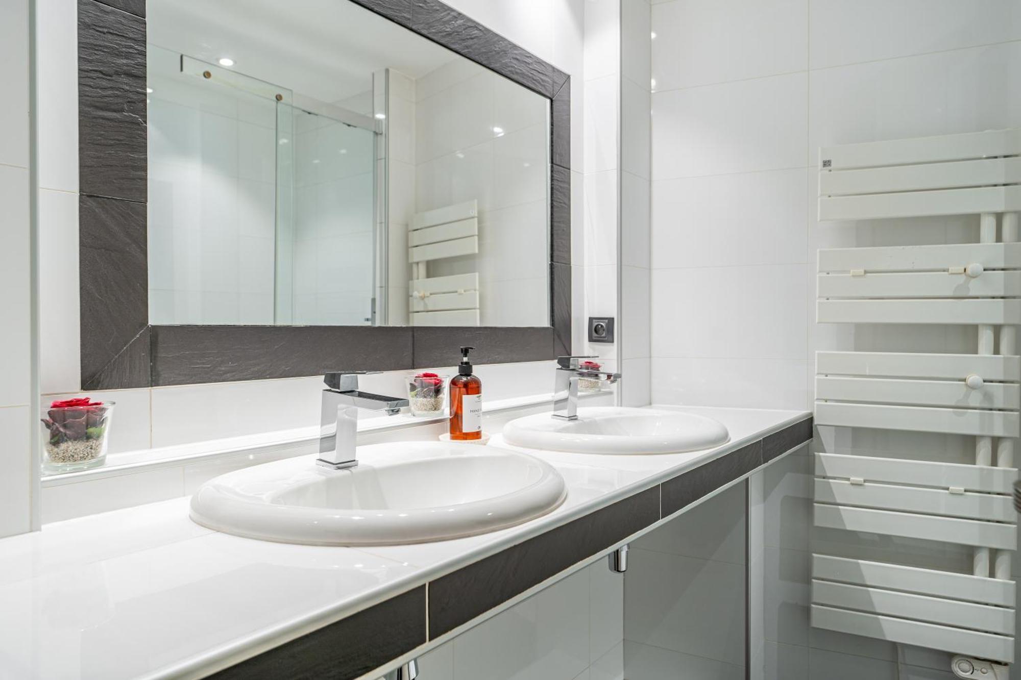 Superbe Appartement De 2 Chambres Au Coeur Du Quartier Gambetta Bordeaux Exteriér fotografie